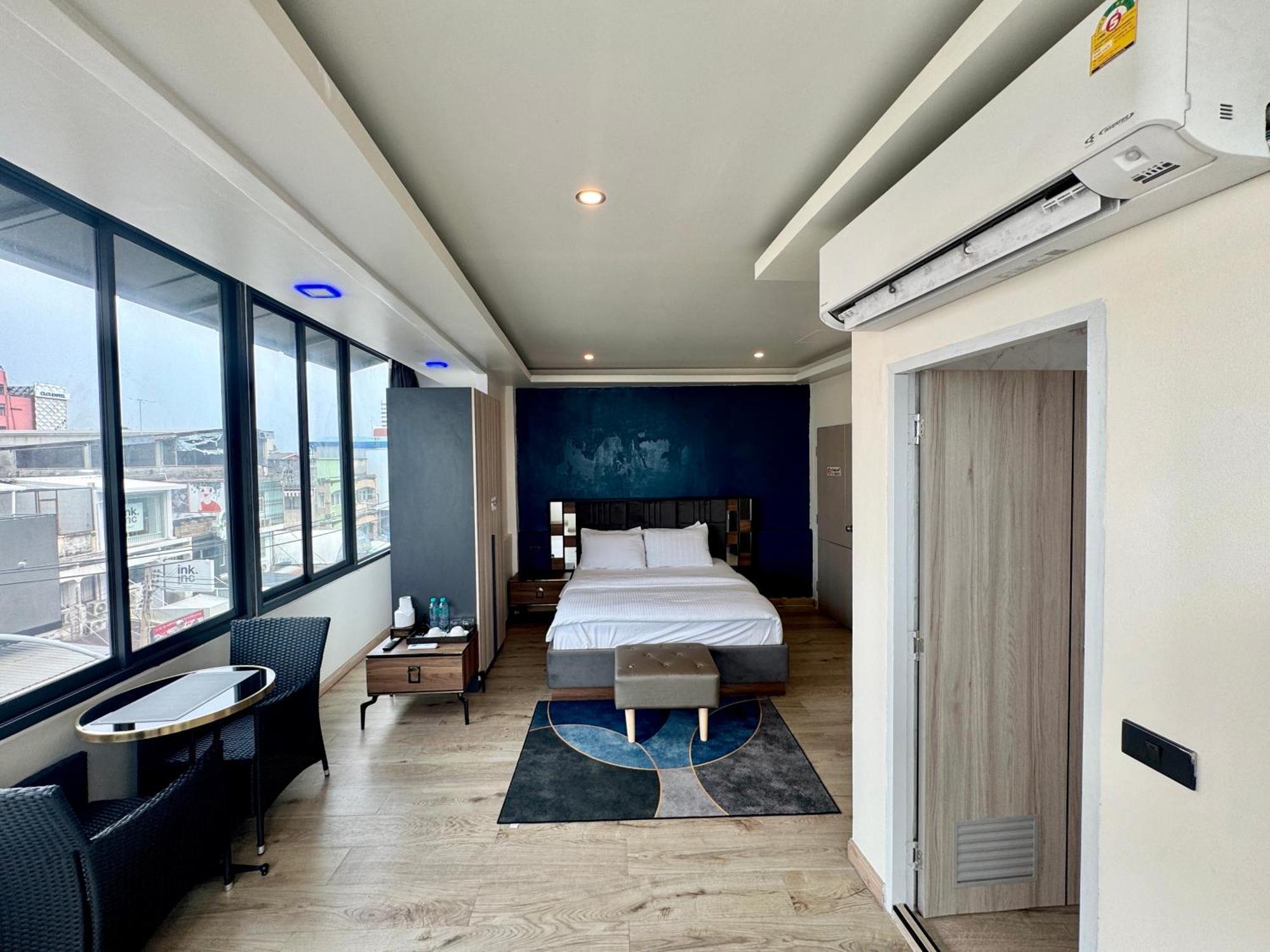 Pumpui Place Pattaya Exterior photo