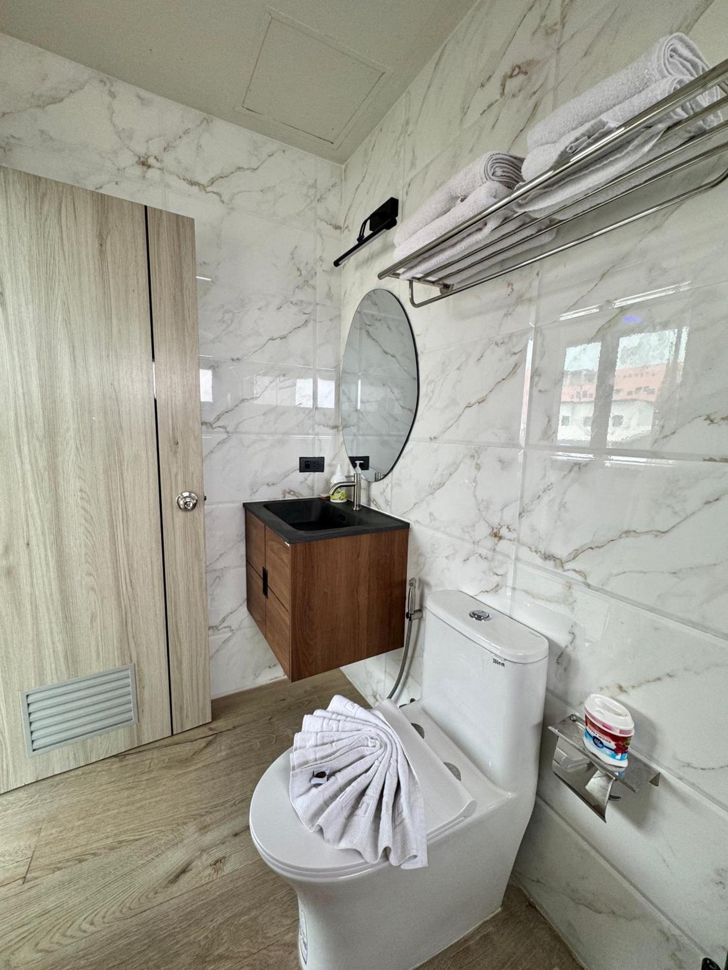 Pumpui Place Pattaya Exterior photo
